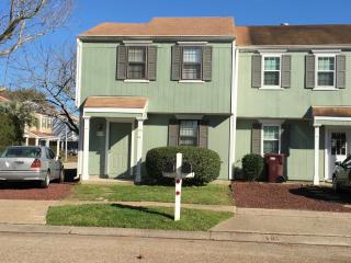 4214 Macon Dr, Kenner LA  70065-1939 exterior