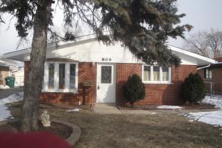 809 Park Ave, Thornton, IL 60476-1035