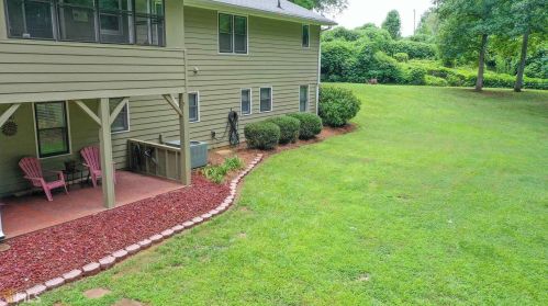 4153 Highway 155, Stockbridge GA  30281-4011 exterior