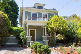 2312 Stuart St, Berkeley, CA 94705-1109