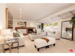 1055 Norman Pl, Los Angeles, CA 90049-1536