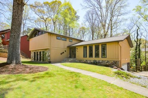 2860 Gant Quarters Cir, Marietta, GA 30068-3720