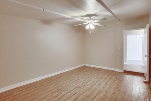 4619 130 St, Hawthorne CA 90250-5146 exterior