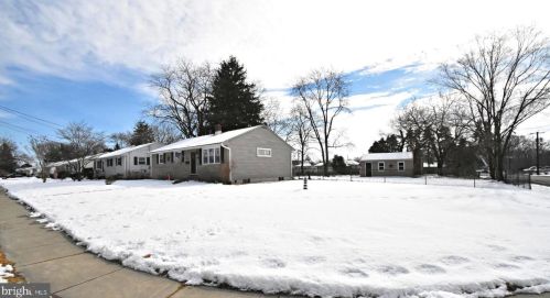 508 Charles St, Palmyra, NJ 08065-1714