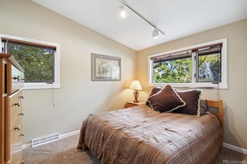 4421 Yosemite Ct, Englewood CO 80111-1230 exterior