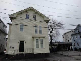 130 Ford St, Providence, RI 02907-2734