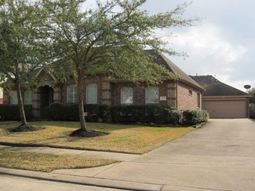 21111 Chadbourne Trace Ln, Richmond TX  77407-2687 exterior
