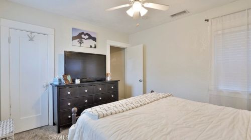 4154 Pine St, Riverside CA  92501-3450 exterior