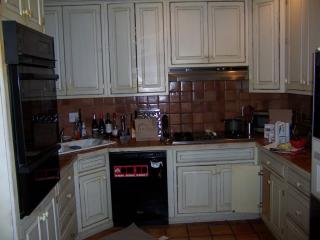 2310 Lincoln Ave, Chicago IL  60614-3244 exterior