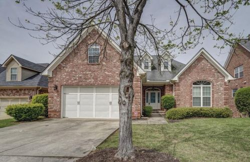 9145 Golfview Cir, Porterdale, GA 30014-2770