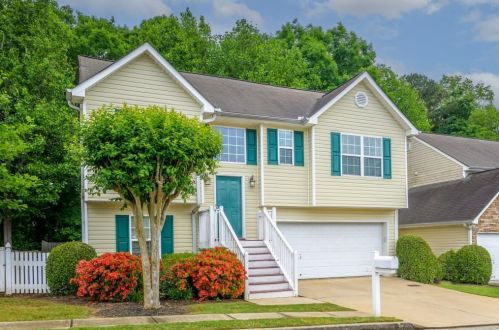 299 Greystone Cir, Hiram, GA 30141-3160