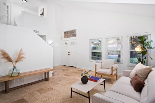 3411 Northwood Dr, Oceanside, CA 92058-7418