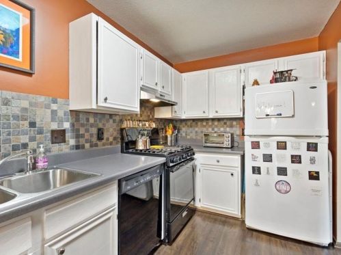 3653 Denmark Ave, Saint Paul MN  55123-1039 exterior