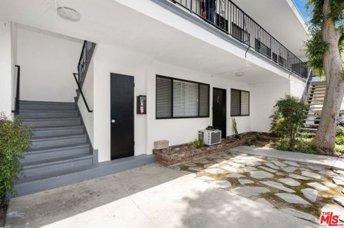 1422 Maple St, Glendale CA  91205-2737 exterior