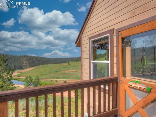 585 Maroon Lake Cir, Divide, CO 80814-9709