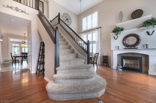 1441 Westbourne Pkwy, Barrington Hills, IL 60102