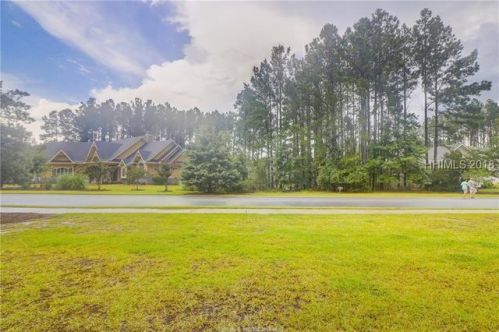 319 Hampton Lake Dr, Bluffton, SC 29910-9589