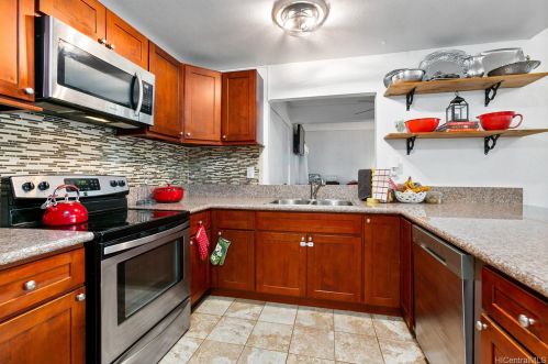 94-208 Kealohi St, Mililani, HI 96789-2627