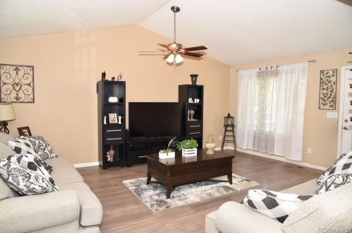 823 Carriage Dr, Milliken, CO 80543-3086