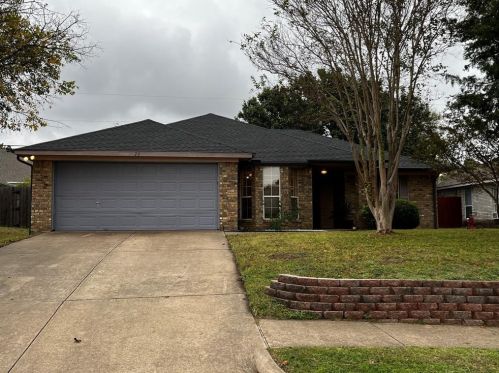 20 Connecticut Ave, Midlothian TX  76065-6744 exterior