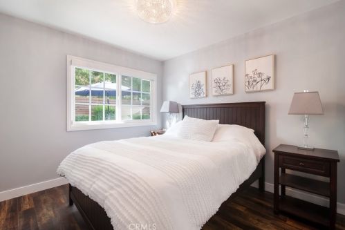18901 Antioch Dr, Irvine CA  92603-3305 exterior