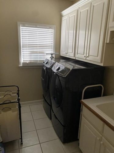 223 Missionary Rdg, Loganville, GA 30052-4092