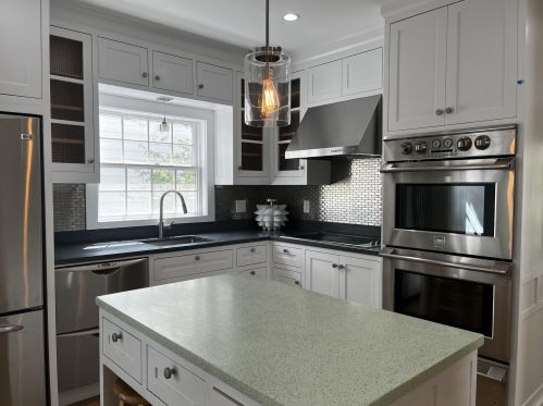 53 Mead Ave, Greenwich CT  06830-6812 exterior