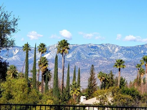 1632 Garden St, Redlands, CA 92373-7110