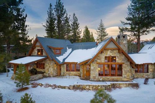 7710 Lahontan Dr, Truckee, CA 96161-5184