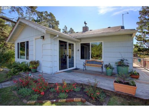 92 Manzanita Ave, Manzanita, OR 97130-9049