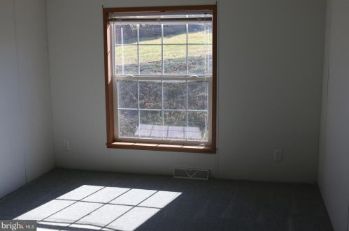 120 Dewey Dr, Maysville WV  26833 exterior