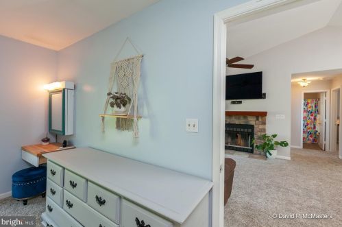 423 Shannondale Rd, Harpers Ferry WV 25425-4564 exterior