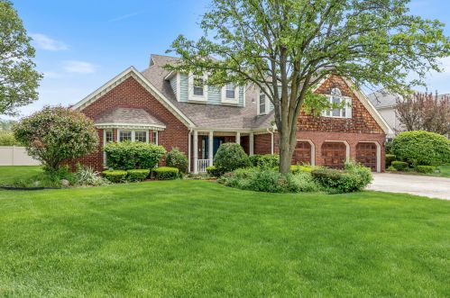 12803 Quail Ct, Palos Heights, IL 60463-2281