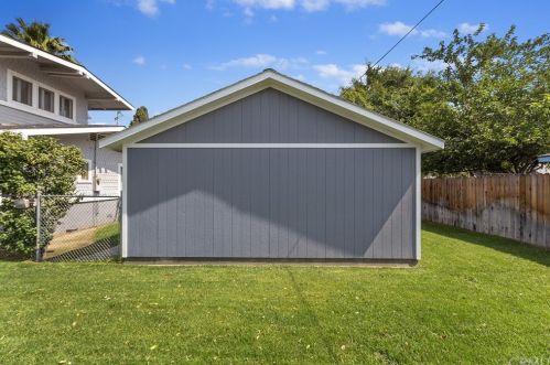 6268 Palm Ave, Riverside CA  92506-2021 exterior