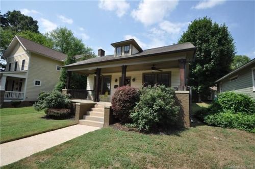 2104 Rozzelles Ferry Rd, Charlotte, NC 28208-4235