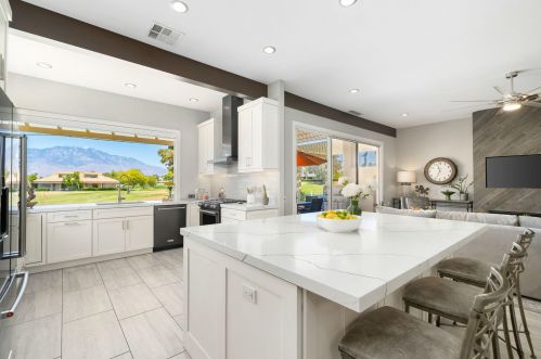 93 Augusta Dr, Rancho Mirage, CA 92270-1610