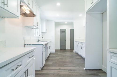 3692 Artesian St, Riverside CA  92503-4125 exterior