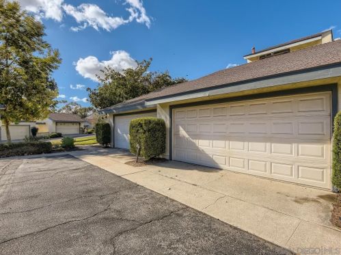 143 Cerco Rosado, San Marcos, CA 92069-3127