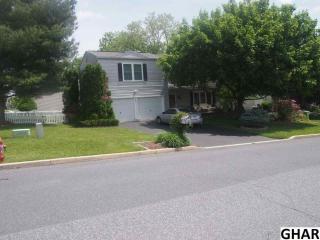 325 Harvest Dr, Harrisburg, PA 17111-5633