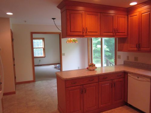 196 Wilder Ln, New London, NH 03257-5977