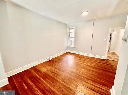5543 Ardleigh St, Philadelphia PA  19138-1813 exterior