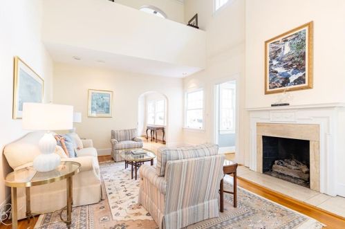 116 Huntington Rd, Atlanta GA  30309-1504 exterior