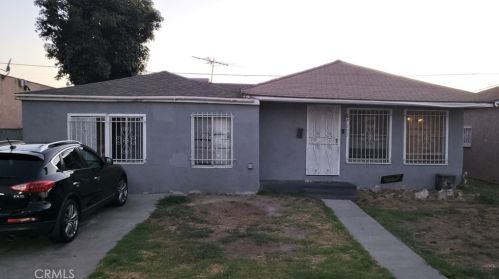 903 Van Ness Ave, Compton, CA 90221-2141