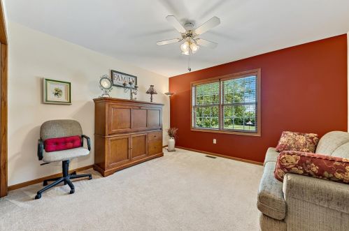 831 Shannon Dr, Crown Point IN  46307-8999 exterior