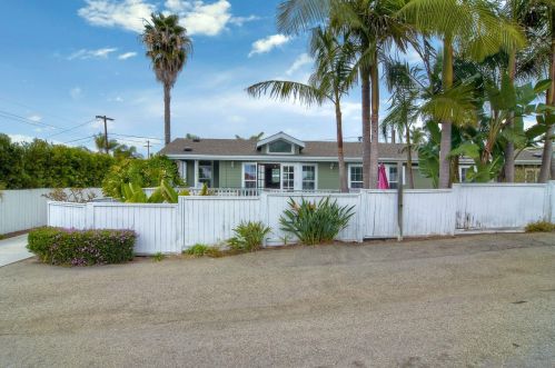 1245 Windsor Rd, Cardiff By The Sea, CA 92007-1344