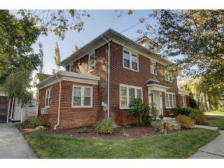 137 Sessions St, Providence, RI 02906-3431