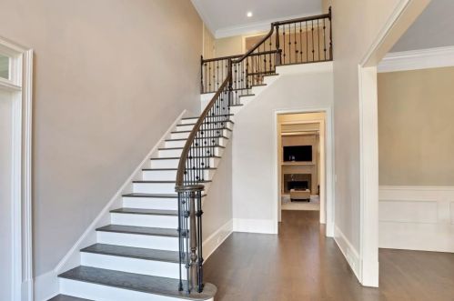 214 Southern Hill Dr, Duluth, GA 30097-2061