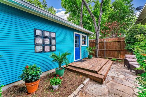 1901 Alston Ave, Fort Worth TX  76110-1468 exterior