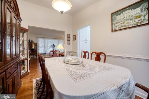 15300 Beaufort Pl, Silver Spring MD  20905-4202 exterior