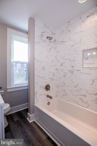 307 Ross St, Lancaster PA  17602-1941 exterior